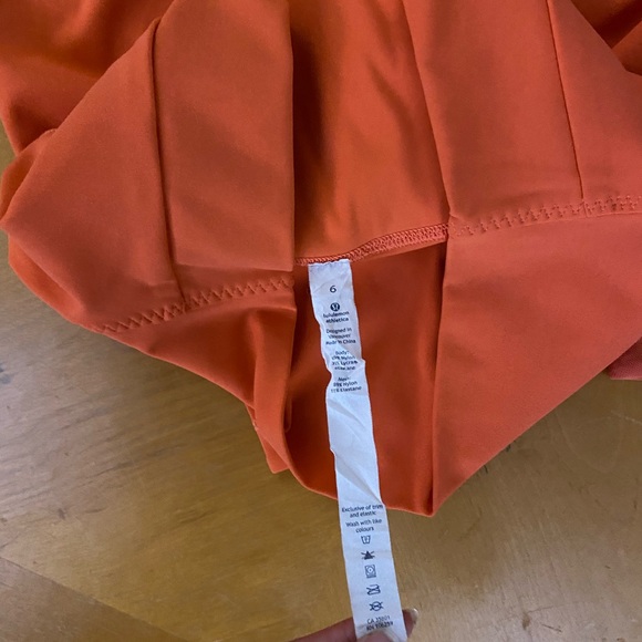 RARE Lululemon Wanderlust Leggings, 7/8 Length, Size 6 - Picture 3 of 3